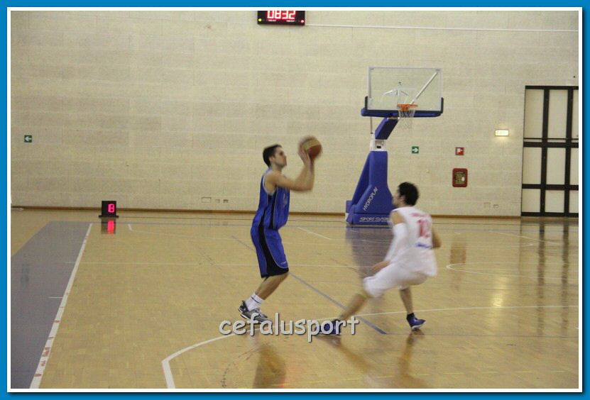 121223 Aquila 224_tn.jpg